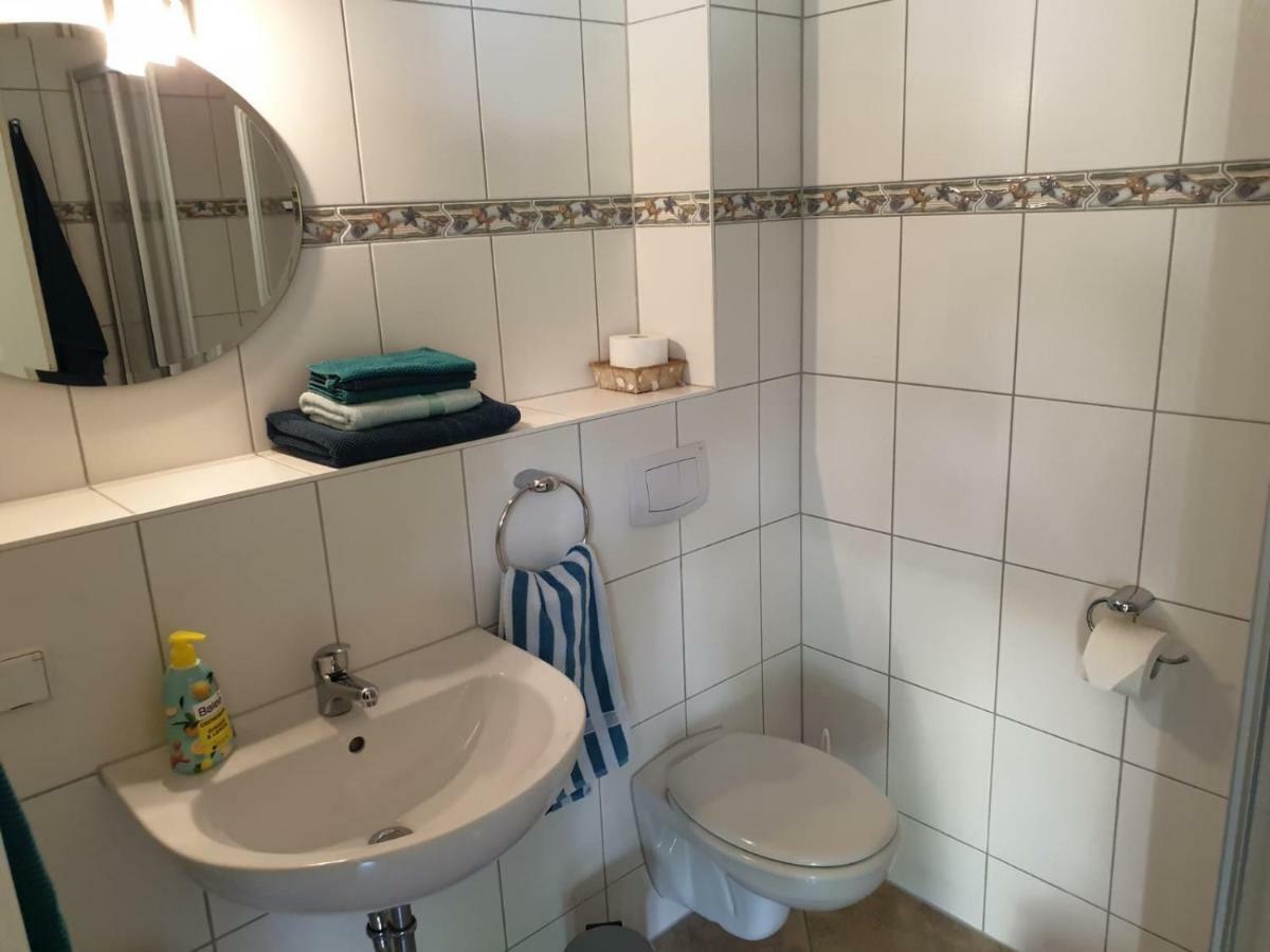 Eulenhof Ruegen Apartment Путбус Екстериор снимка